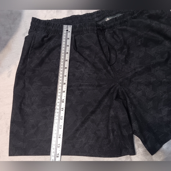 All in motion men's dark grey and black swim trunks size XL - Picture 2 of 11